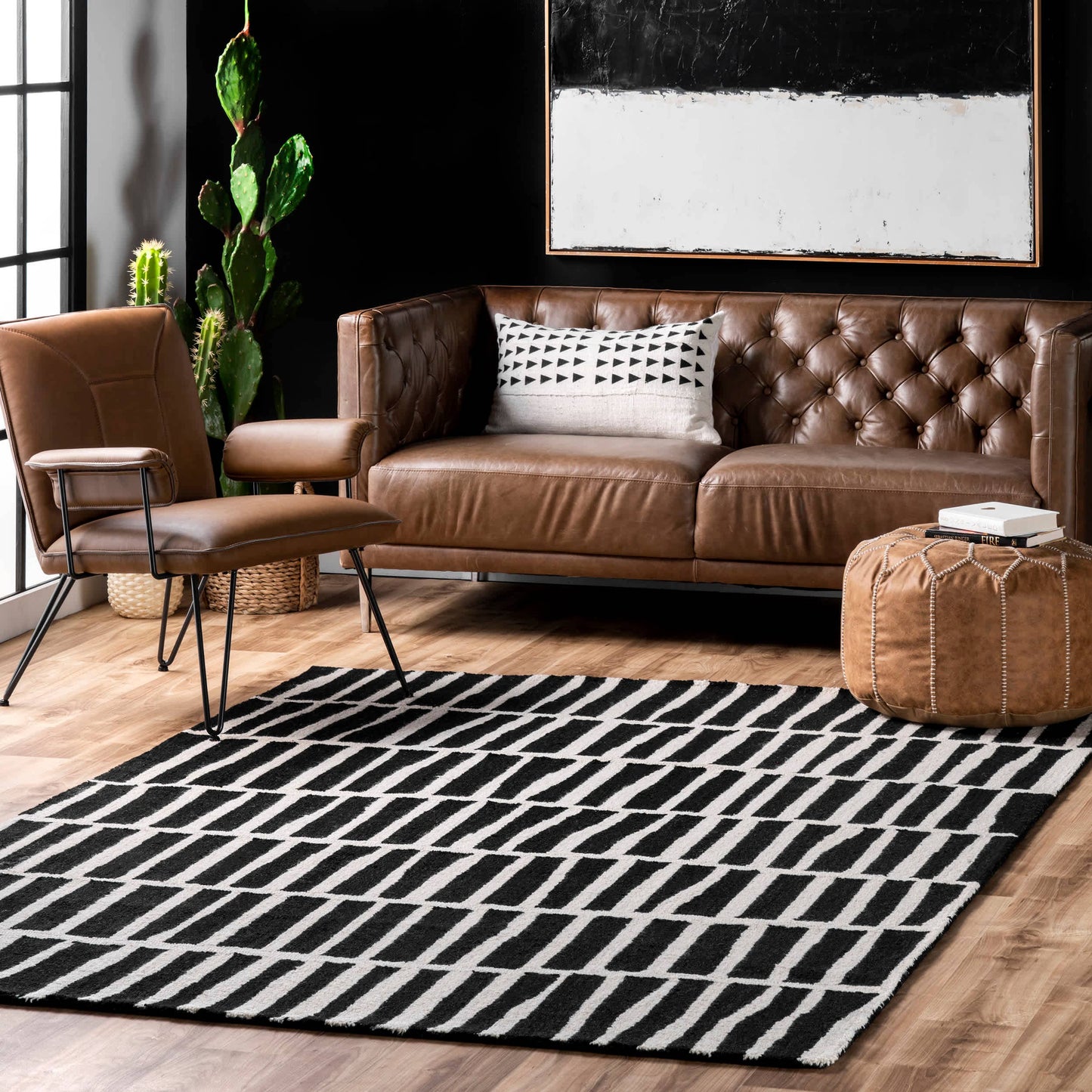 Hand Tufted Lemuel Area Rug: Black / Runner / 2' 6" x 6'